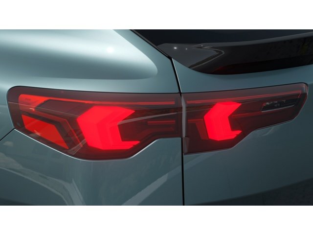 New 2027 Cape York Green Metallic BMW  image 8