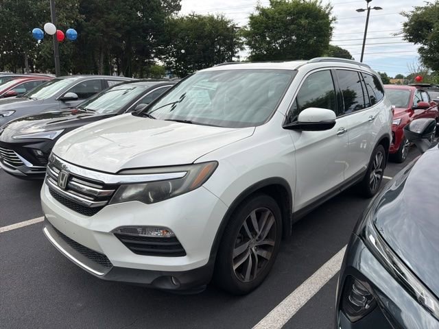 2016 Honda Pilot 4WD Elite's photo
