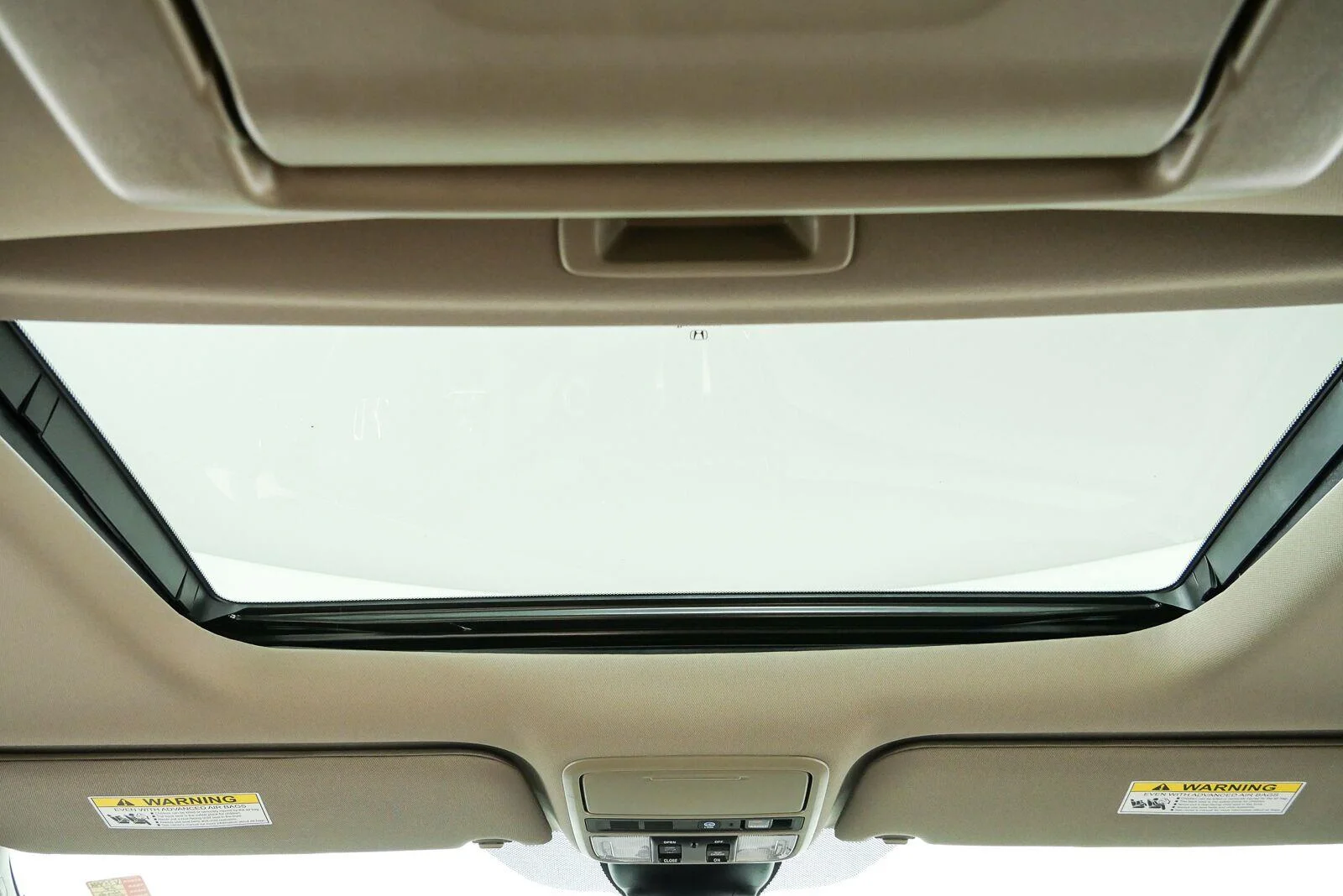 Used 2024 Platinum White Pearl Honda Touring image 20