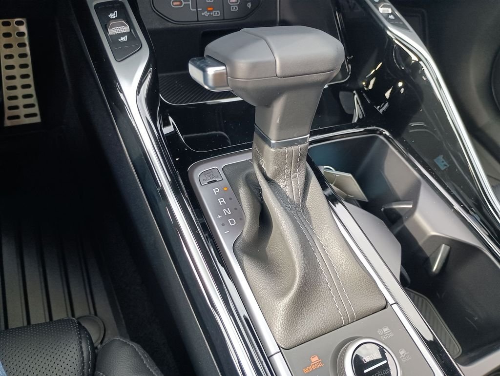 New 2026 Wolf Gray Kia X-Line SX Prestige AWD image 26