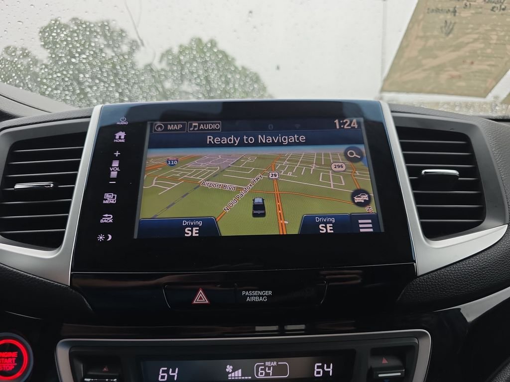 Used 2017 Crystal Black Pearl Honda Black Edition image 26