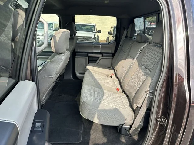 Used 2020 Red Ford XLT image 22