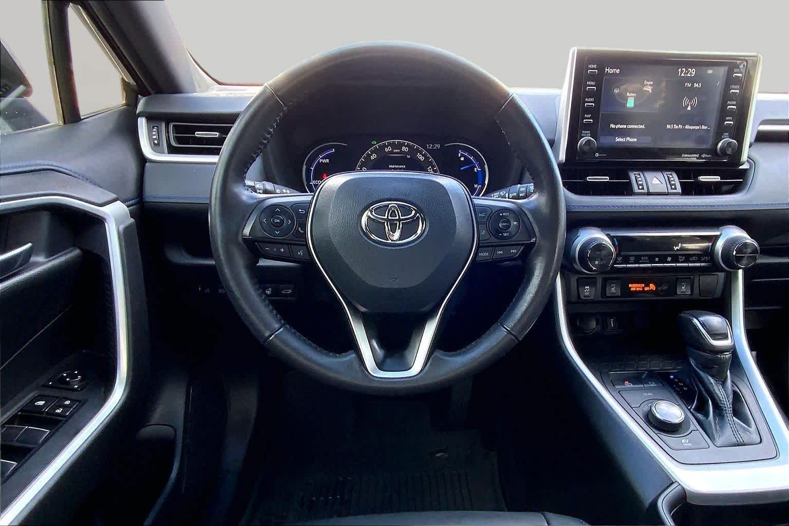 Used 2021 Magnetic Gray Metallic/Midnight Black Metallic Toyota Hybrid XSE image 6