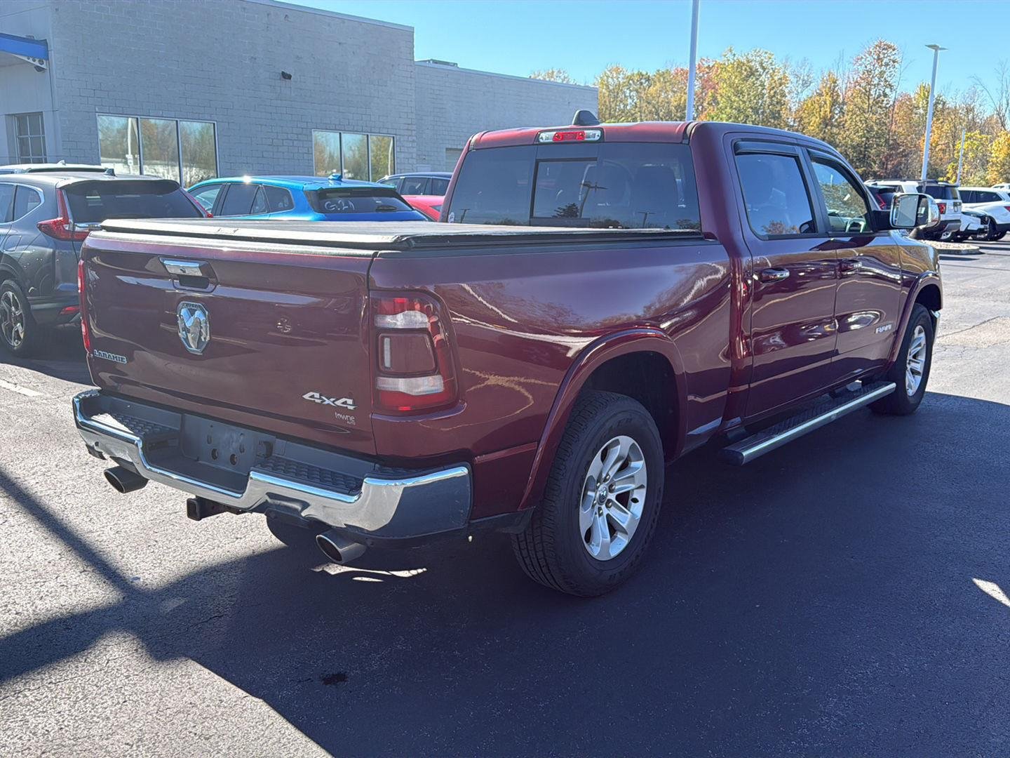 Used 2019 Delmonico Red Pearlcoat Ram Laramie image 6
