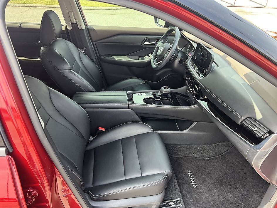 Certified Used 2023 Scarlet Ember Tintcoat Nissan SL image 17