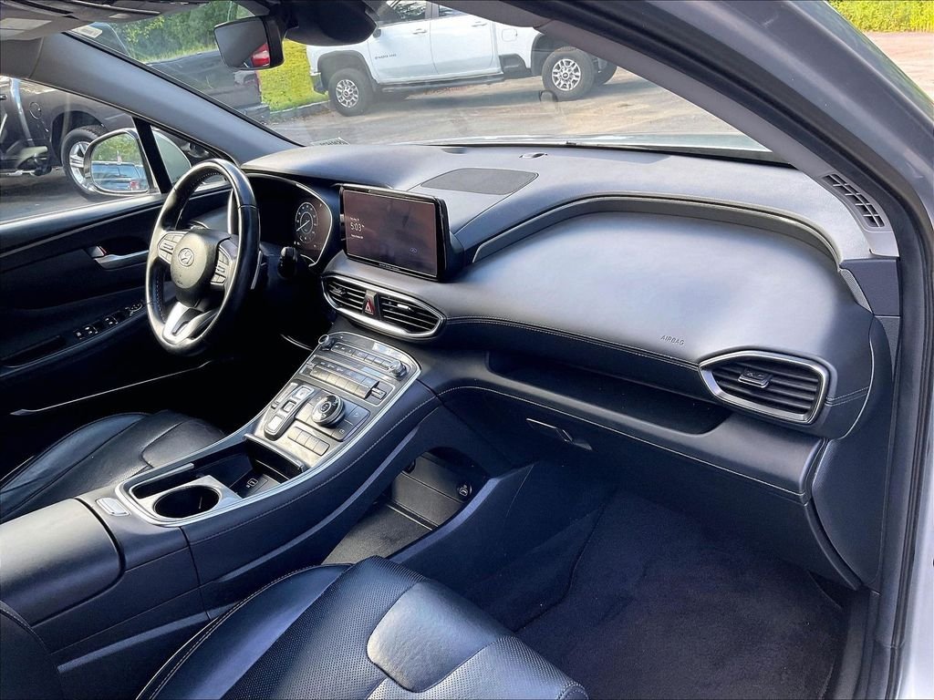 Used 2022 Silver Hyundai SEL image 14