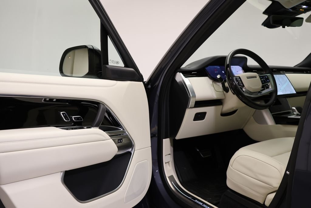 2026 Land Rover Range Rover SE - Photo 27