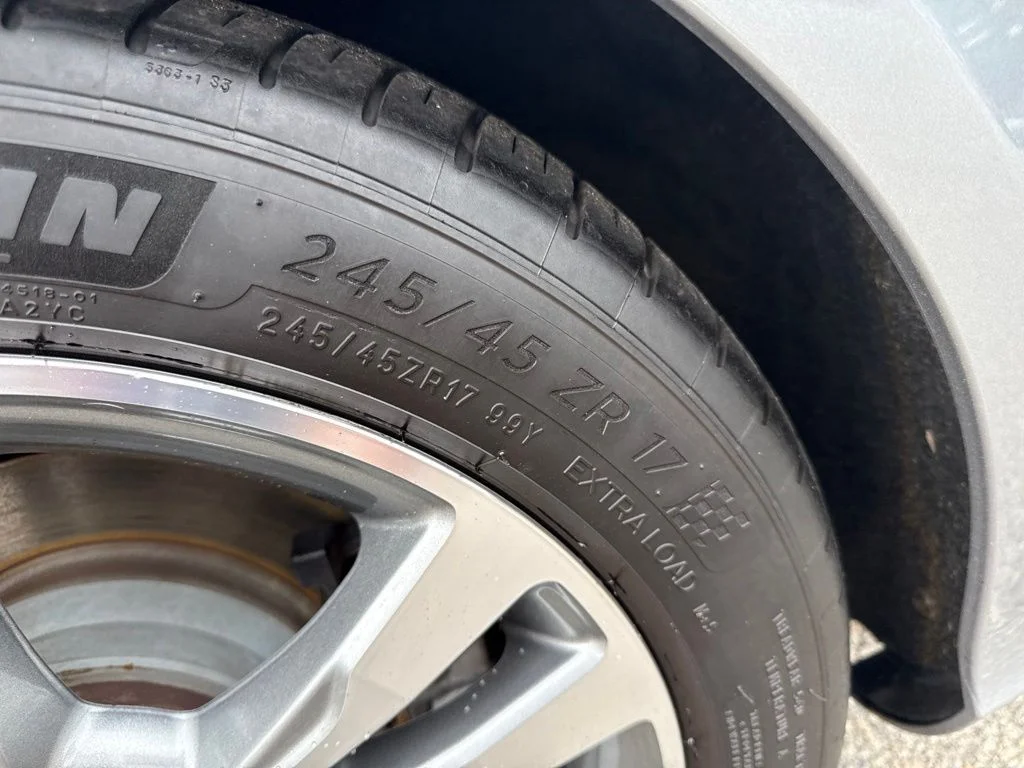 Used 2014  Mercedes-Benz E 250 image 37