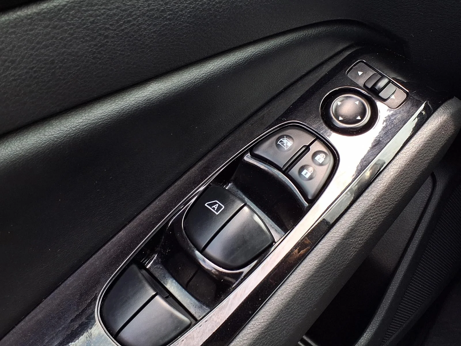 2024 Nissan Altima 2.5 SR Gray at Robbins Nissan