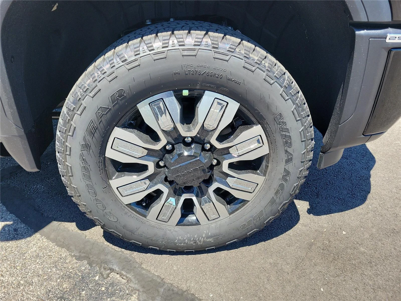 2026 GMC Sierra 2500HD Denali - Photo 6