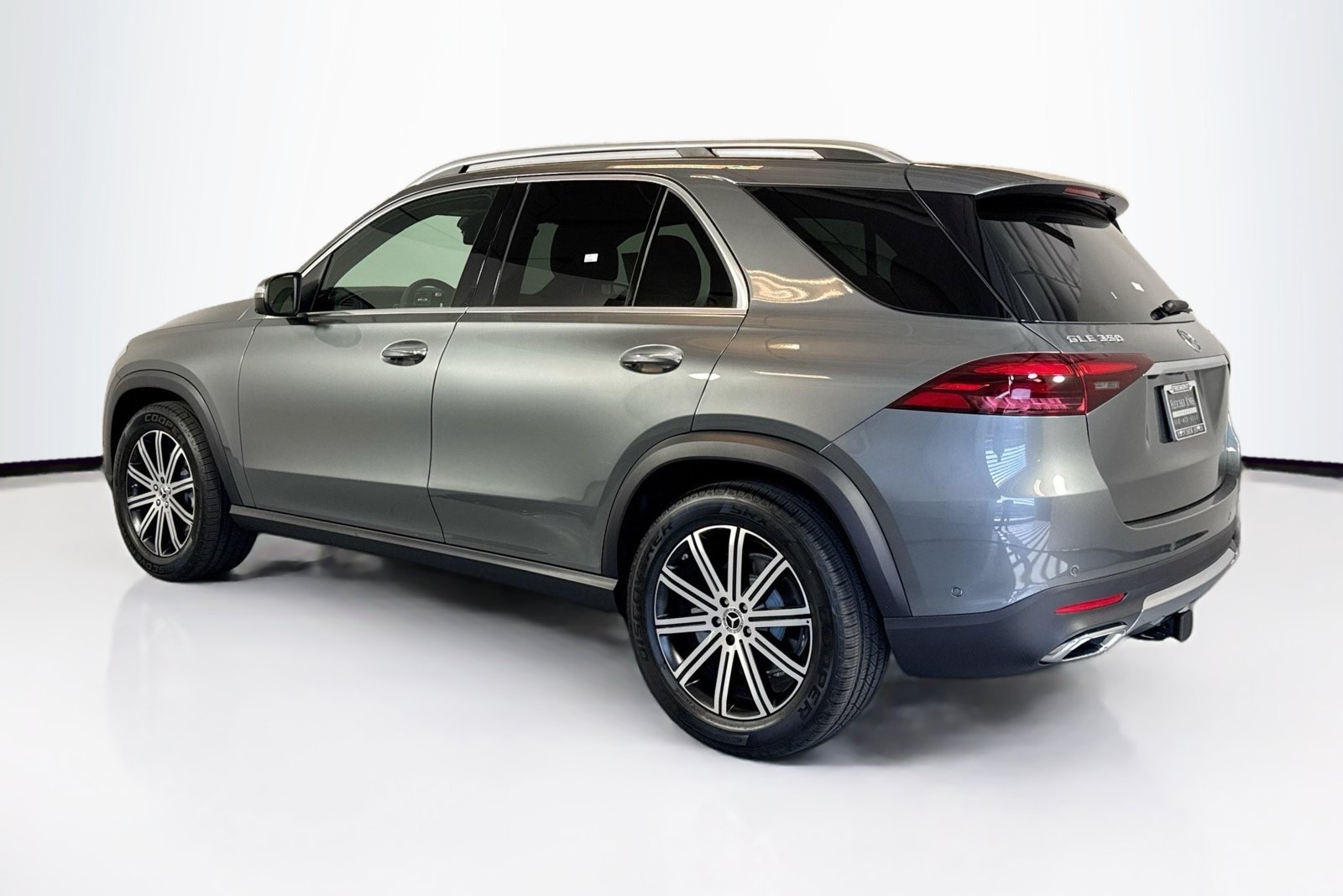 New 2026 Selenite Grey Metallic Mercedes-Benz GLE 350 image 7