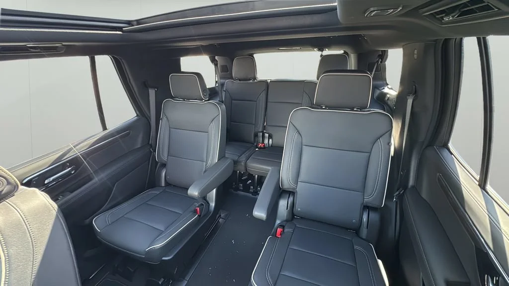 2026 Chevrolet Tahoe Premier - Photo 11