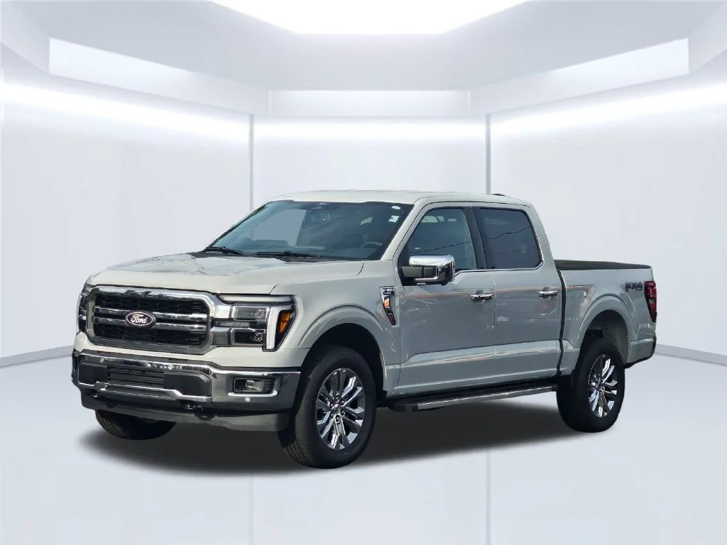 New 2026 White Ford Lariat image 2