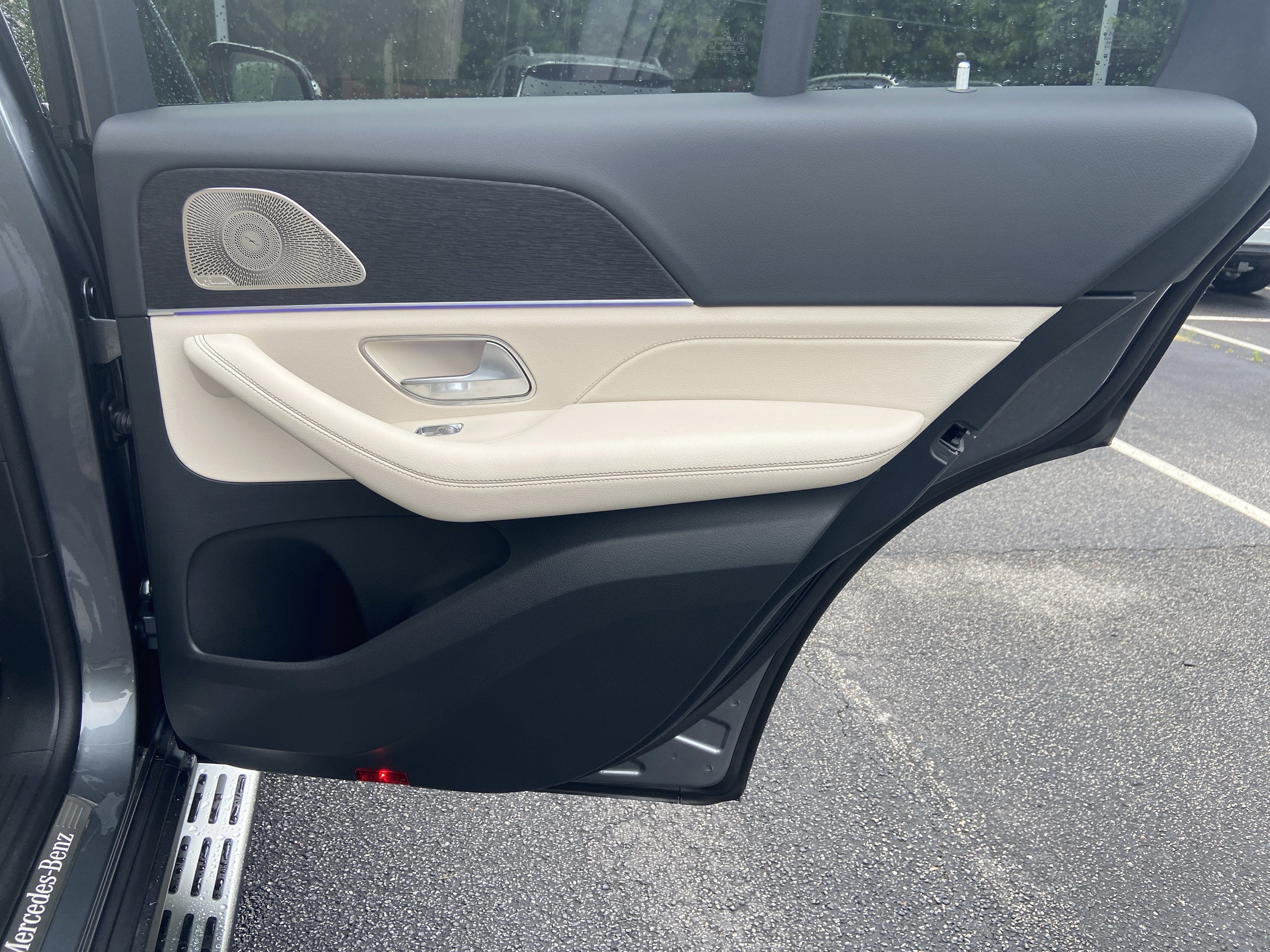 New 2026 Selenite Grey Metallic Mercedes-Benz GLE 450 4MATIC® SUV image 38