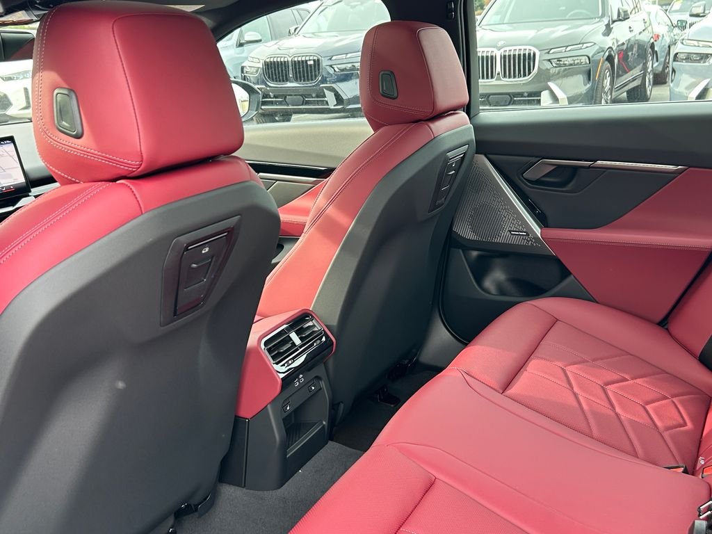 New 2026 Dark Graphite Metallic BMW 530i image 31
