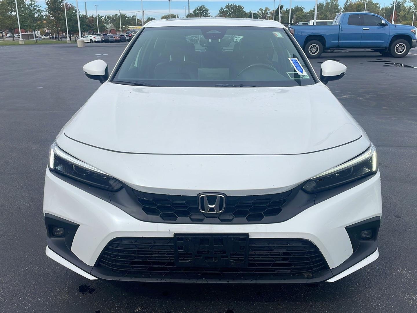 Used 2022 Platinum White Pearl Honda Sport Touring image 10