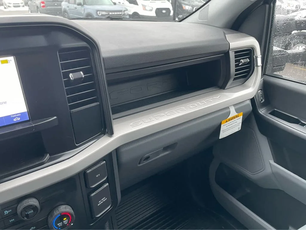New 2025 Oxford White Ford F-550® XL image 23