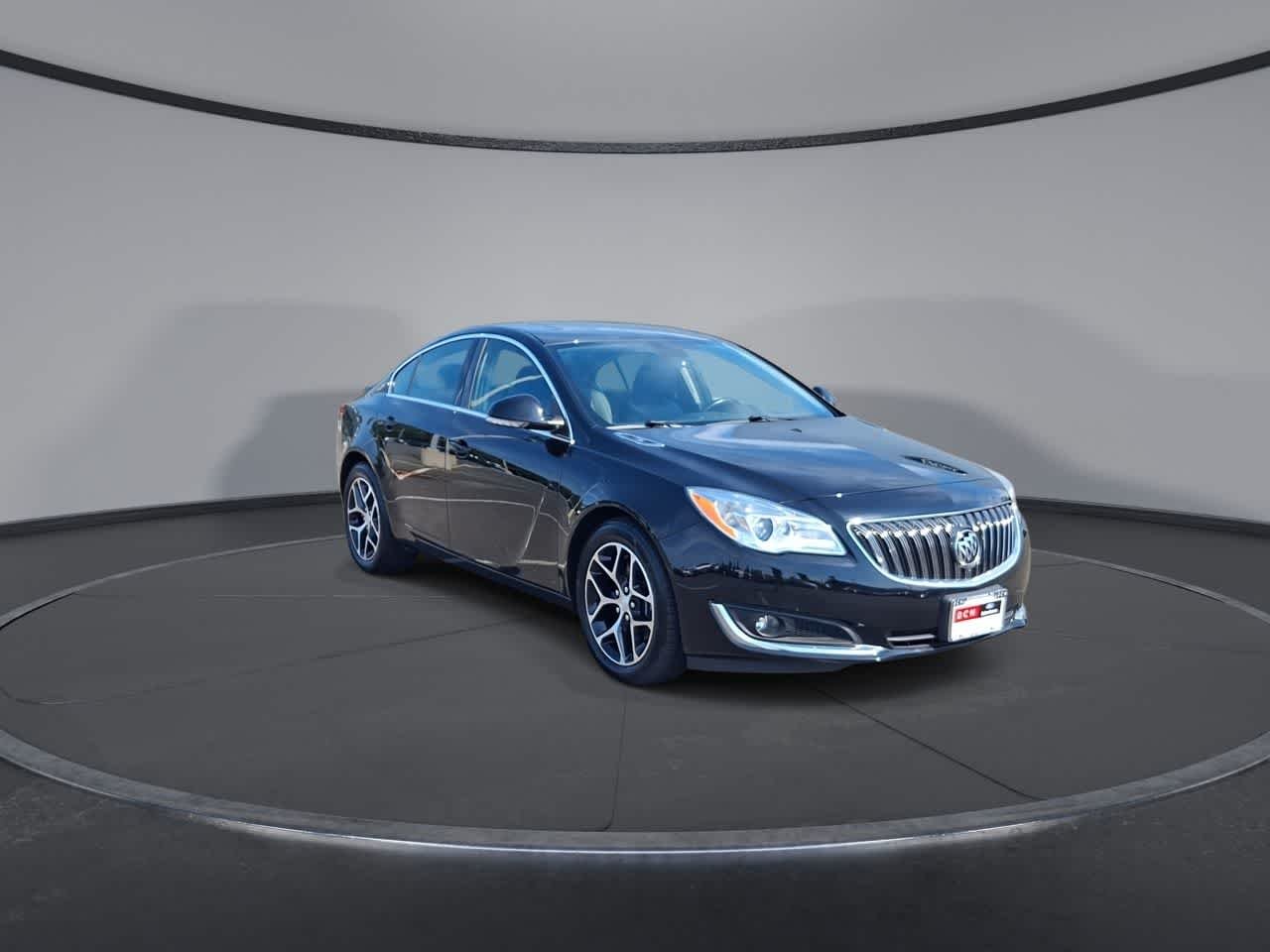 Certified 2017 Buick Regal Sport Touring with VIN 2G4GL5EX0H9144007 for sale in Eatontown, NJ