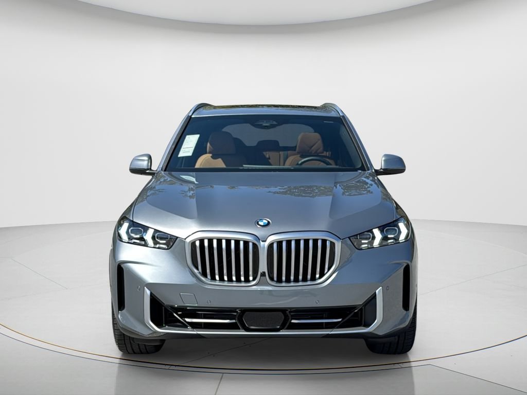 New 2026 Skyscraper Grey Metallic BMW sDrive40i image 22