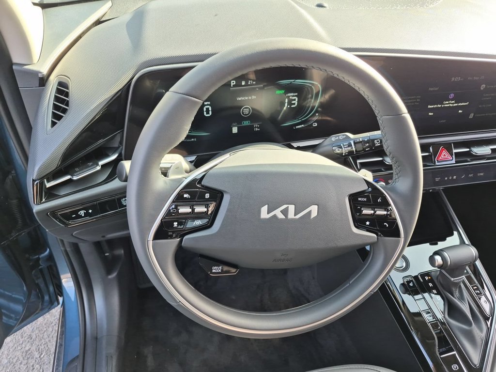 New 2026 Mineral Blue Kia EX image 11