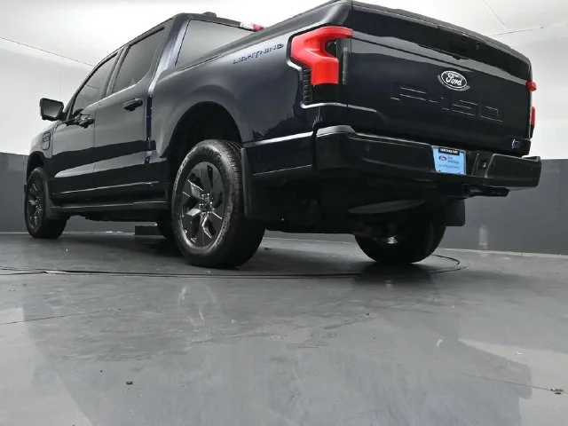 Certified Used 2025 Antimatter Blue Metallic Ford Flash image 36