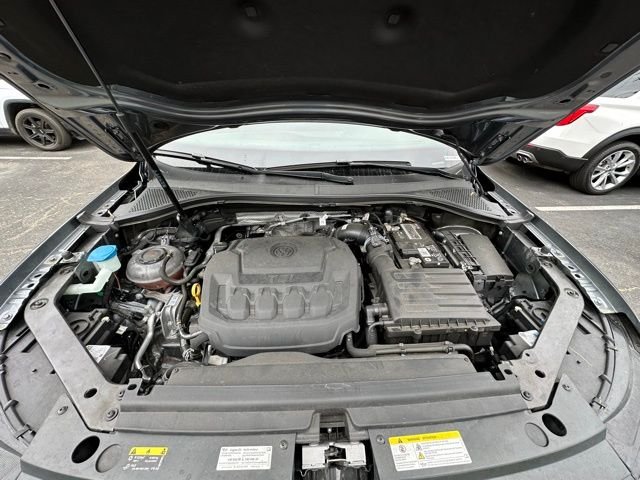 Used 2023 Gray Volkswagen 2.0T SE image 15