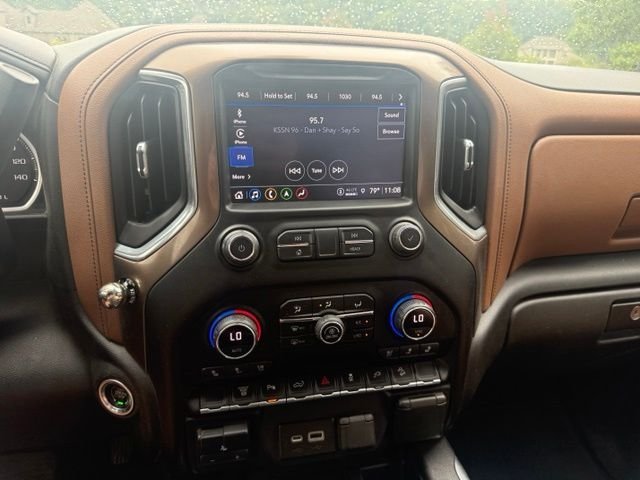 Used 2022 Beige Chevrolet High Country image 19