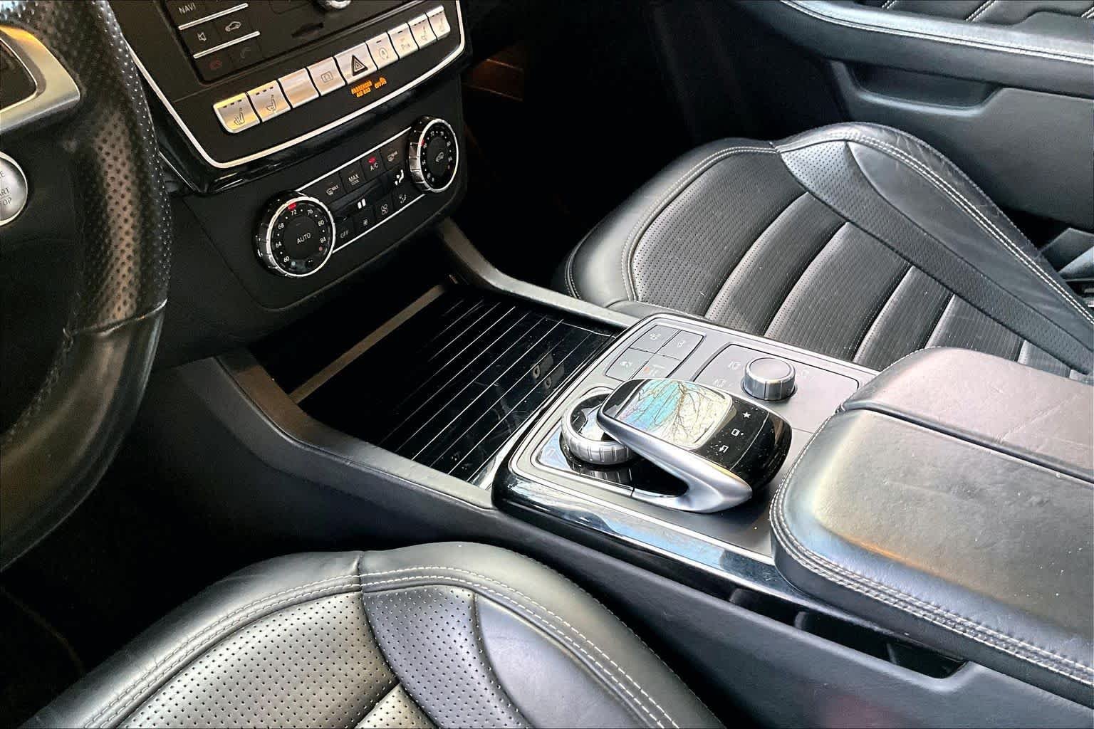 Used 2016 designo Diamond White Metallic Mercedes-Benz AMG® GLE 63 S-Model image 16