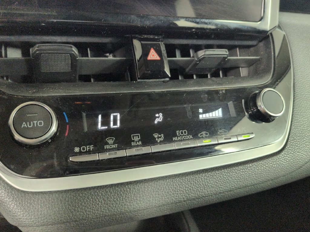2024 Toyota Corolla LE - Photo 35
