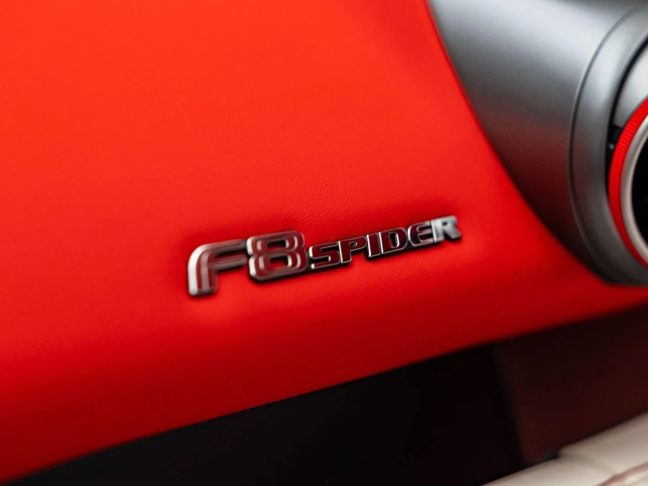 Used 2022 Bianco Cervino - Extra Campionario Ferrari Spider image 40
