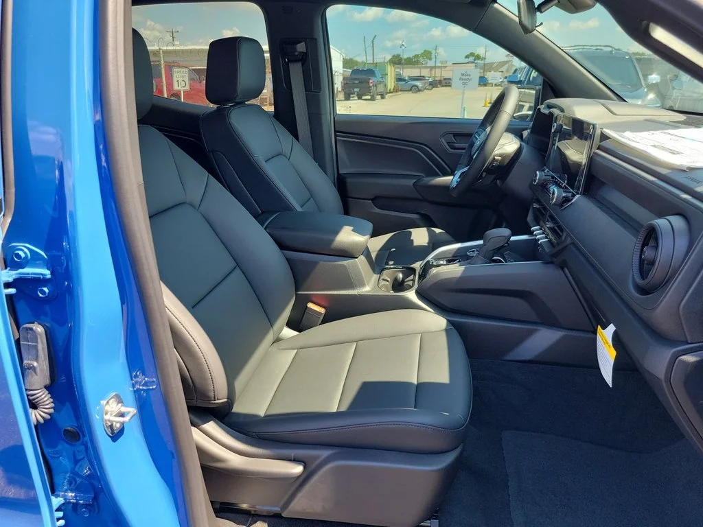 New 2026 Reef Blue Metallic Chevrolet Trail Boss image 27