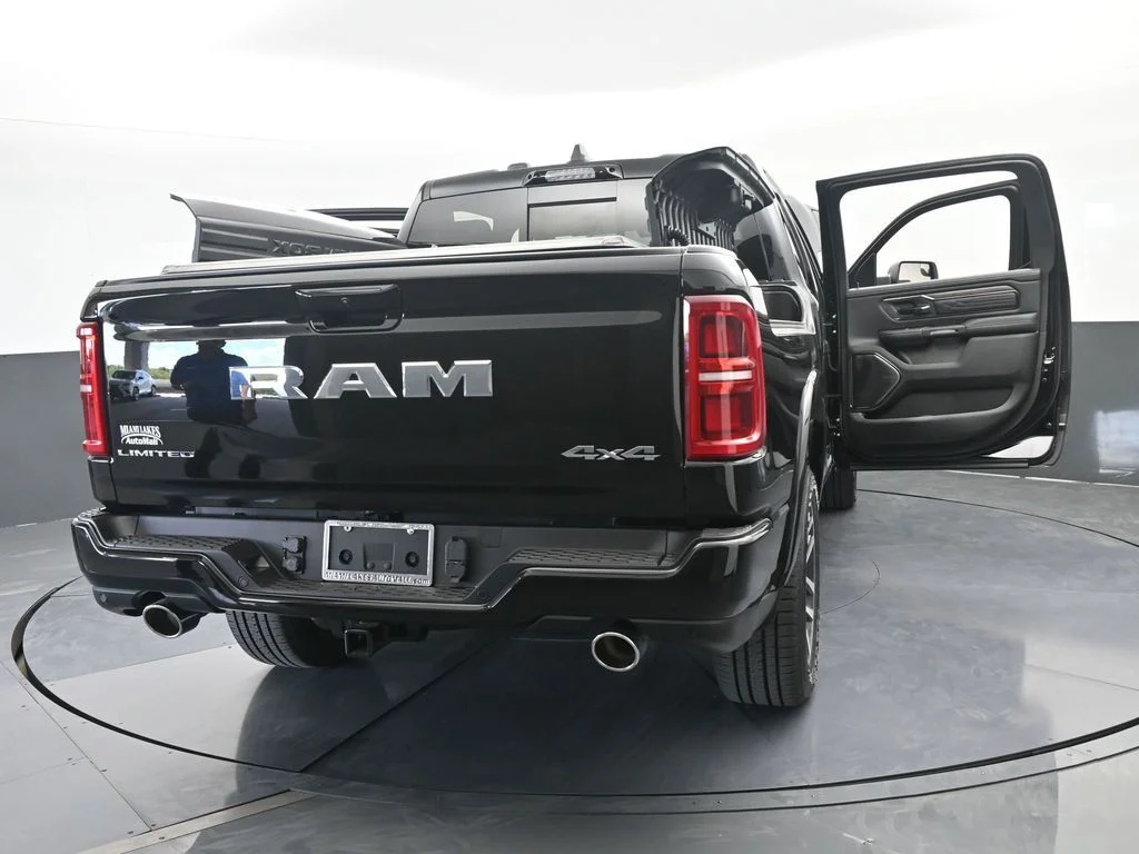New 2026 Diamond Black Crystal Pearlcoat RAM Limited image 79