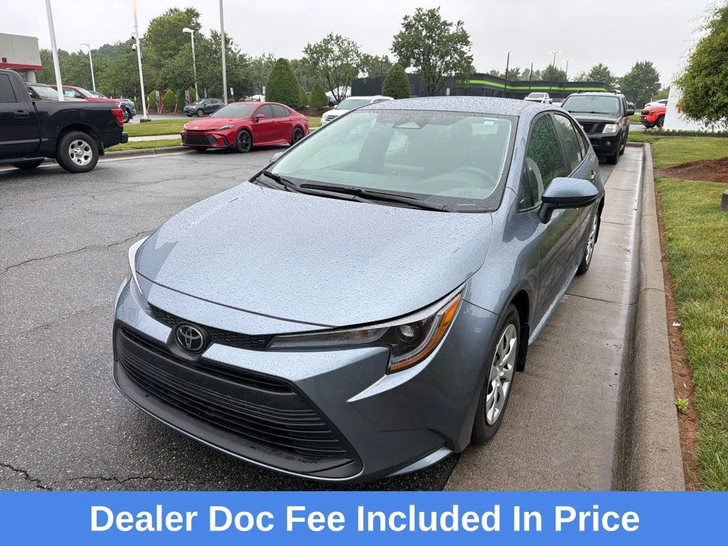 2025 Toyota Corolla LE CVT's photo