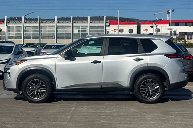 Used 2024 Silver Nissan S image 7
