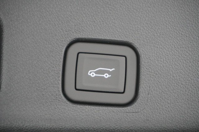New 2026 Sterling Gray Metallic Chevrolet LT image 9