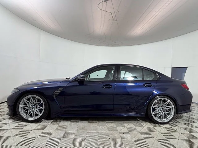 Used 2024 Tanzanite Blue II Metallic BMW Competition image 4
