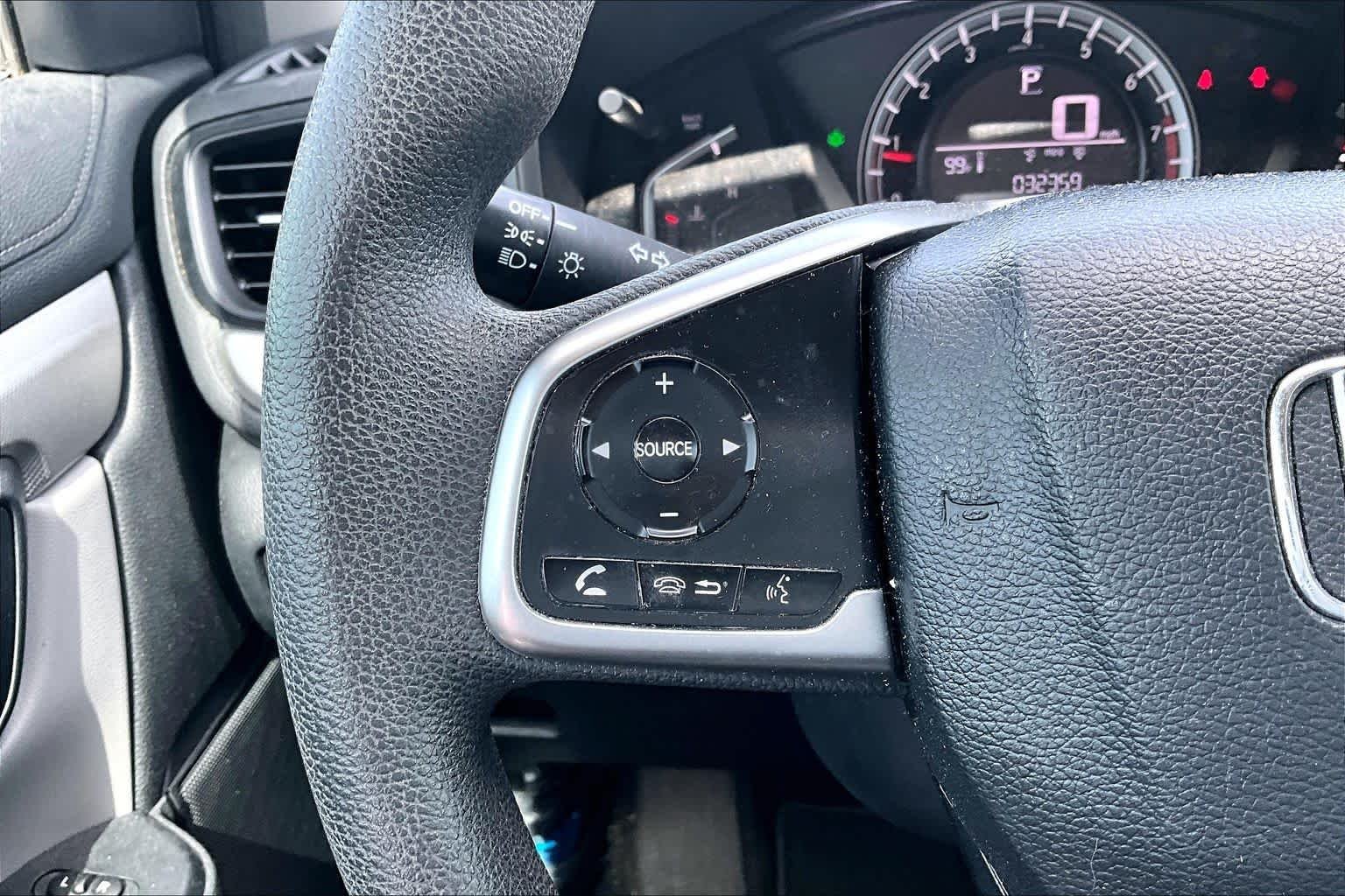 Used 2018 Lunar Silver Metallic Honda LX image 22