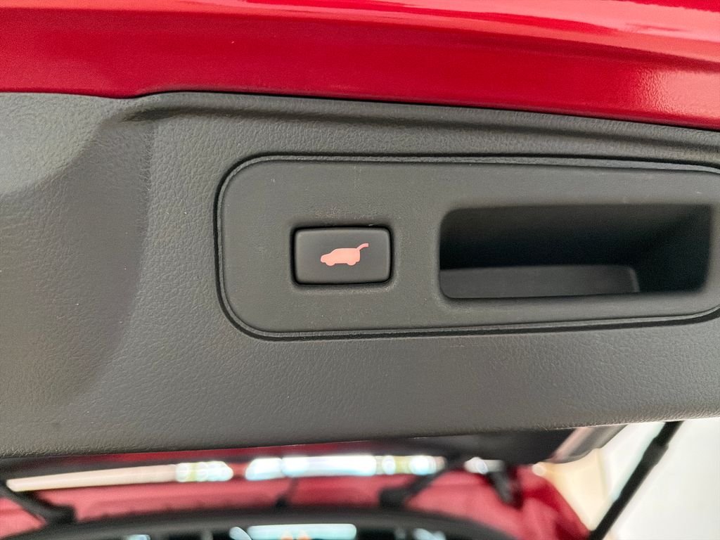 Used 2023  Honda EX-L image 28