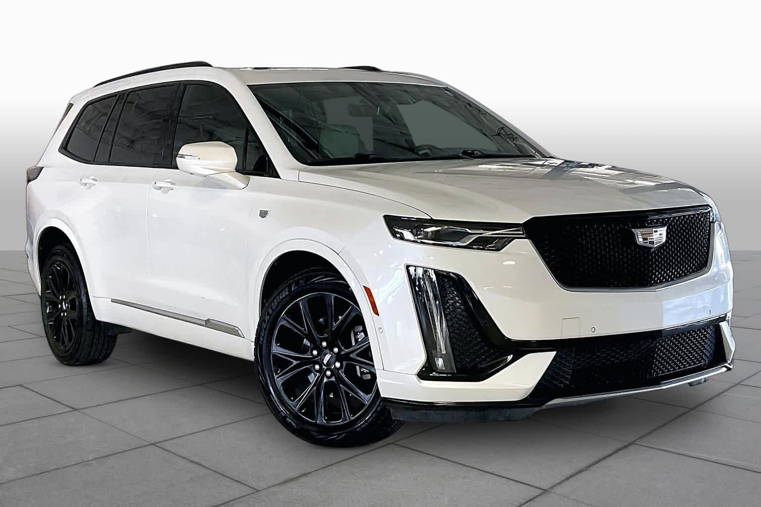 Used 2020 Crystal White Tricoat Cadillac AWD Sport image 2