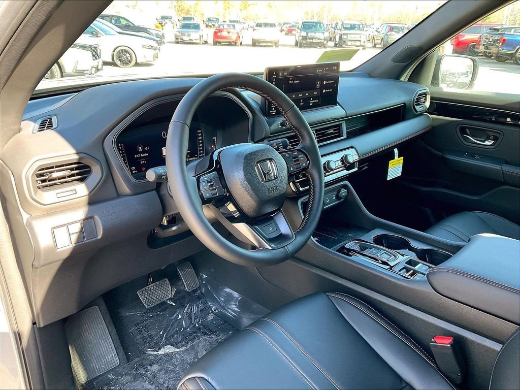 2026 Honda Pilot — photo 9