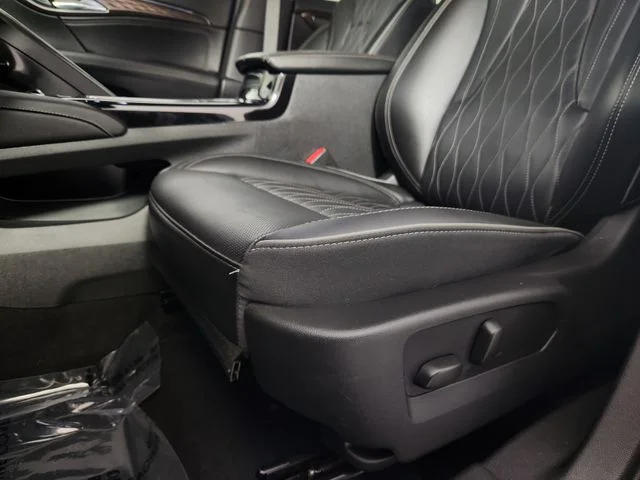 Used 2022 Gray Buick Avenir image 14