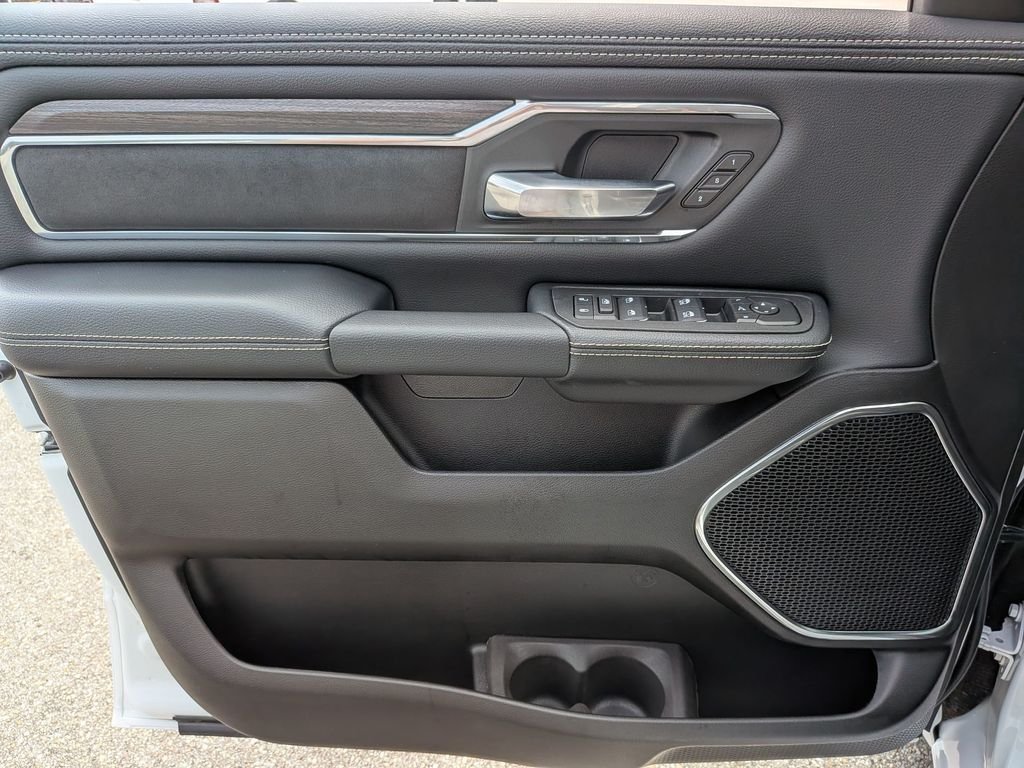 New 2026 Bright White Clear-Coat Exterior Paint RAM Laramie image 30