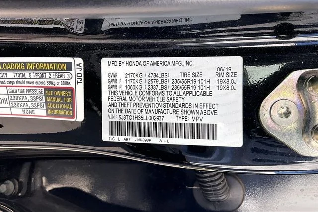 Used 2020  Acura Base image 30