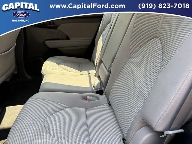 Used 2023 Silver Toyota LE image 18