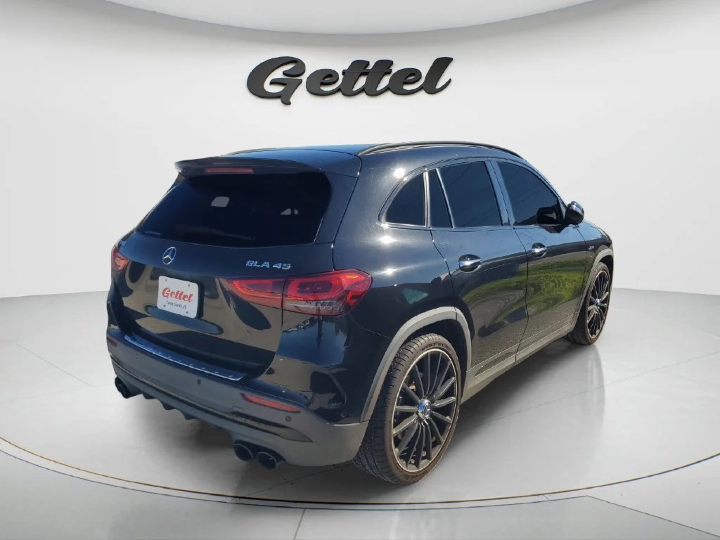 Used 2022 Black Mercedes-Benz 4MATIC® image 3