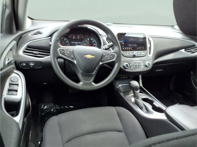 Used 2024 Sterling Gray Metallic Chevrolet 1LT image 4