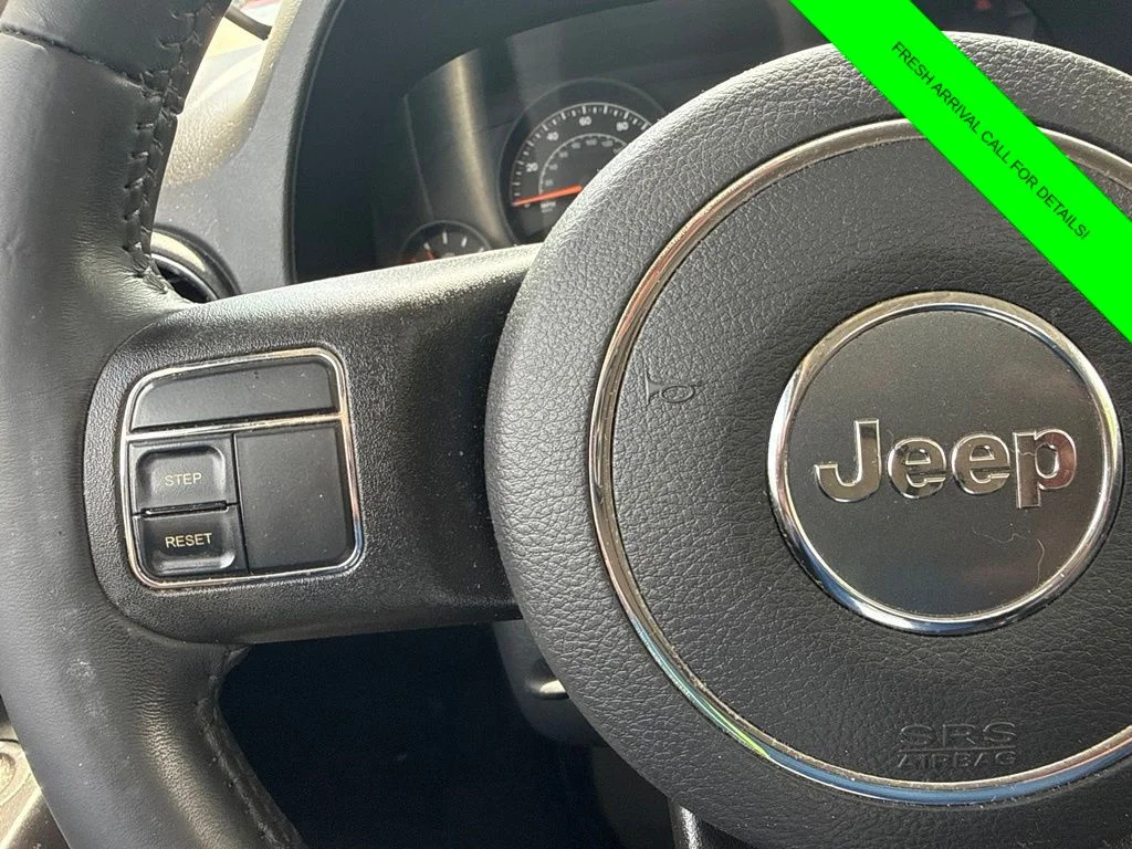 Used 2016 Gray Jeep Latitude image 23