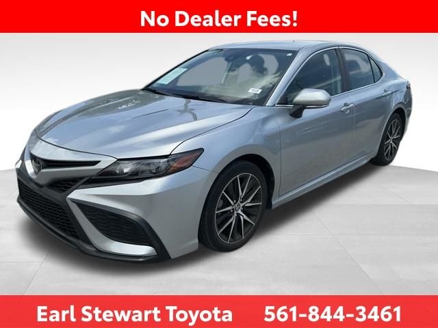Certified Used 2023 Silver Toyota SE image 7