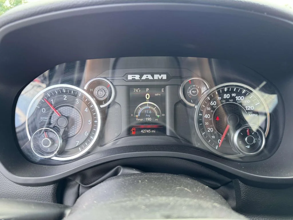 Used 2022 Gray Ram Big Horn/Lone Star image 23
