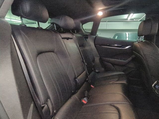 Used 2023 Bianco Maserati GT image 26